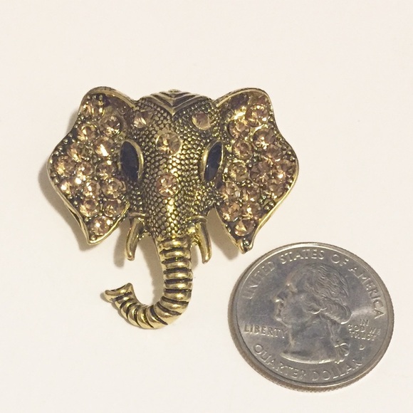 Elephant Brooch Pin - Picture 1 of 4